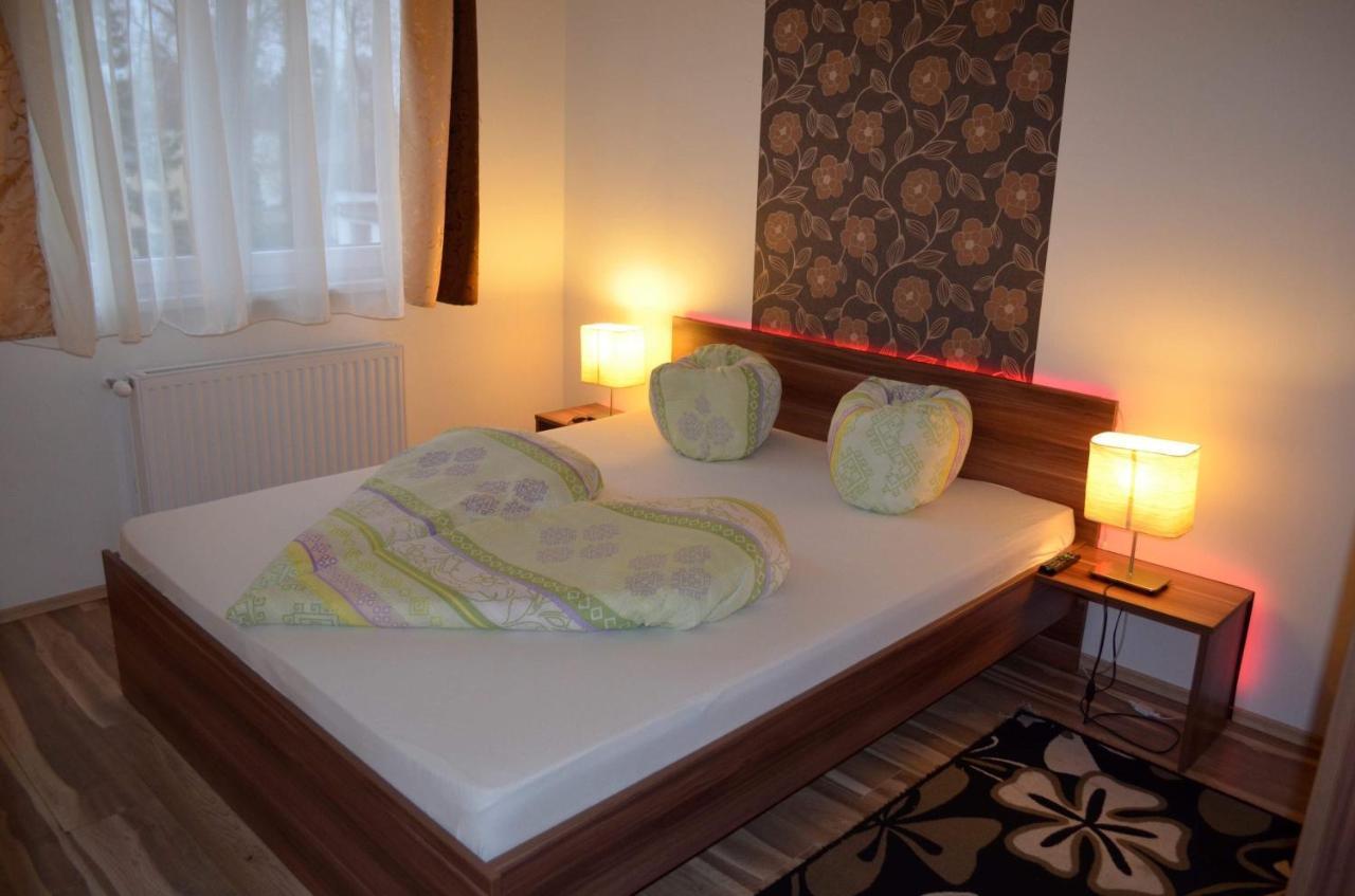 Timi Wellness Apartman Siofok Exterior photo